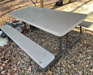 Resin picnic table and benches