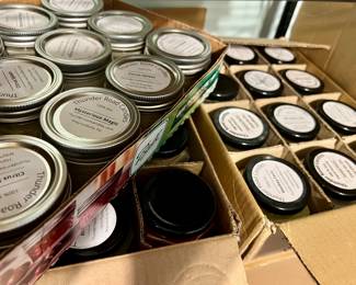 Everything you need to make your own candle business!