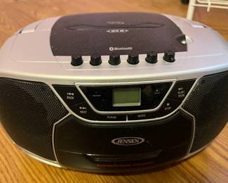 Jensen Bluetooth CD/radio