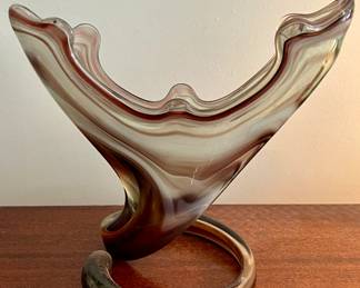 Vintage Sooner stretch art glass vase with coil base