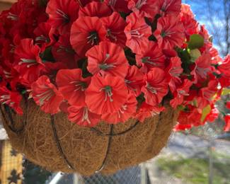 Faux hanging basket