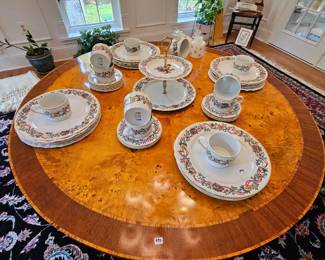 Block holiday dinnerware