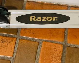 Vintage Razor 2 Wheel Blade Scooter.