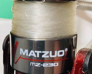 Matzuo MZ-230 Red Fishing Spinning Reel