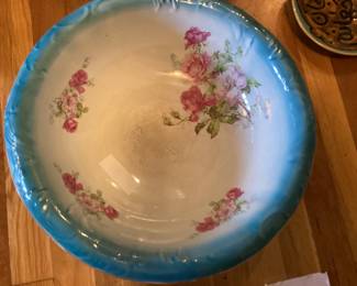 Beautiful ceramic serveware including Italian, etc.