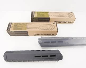 Make: MagPul
Model: Hand Guard MOE MAG427-G
Caliber: Set of 2
Condition: New
These Hand Guards were Designed with versatility in mind, M-LOK slots at the two, six, and ten o'clock positions allow the attachment of optional 1913 Picatinny rail sections and other M-LOK accessories for the direct mounting of tactical lights, slings, grips, etc. New in the Box.