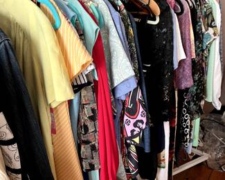 Vintage dresses, many poly-knit 1970s, whimsigoth, 1990s-Y2k, linen and indie sleaze