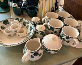 Cafe Classico by Nancy Calhoun Vista Verde Ivy 