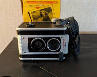 Vintage 1940's camera