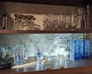 Entertainment glassware