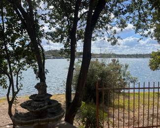 Views of Lake Austin Wrap Around the Home.