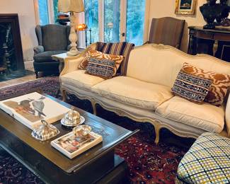 Impeccable Condition Antique Couch. Stunning. 