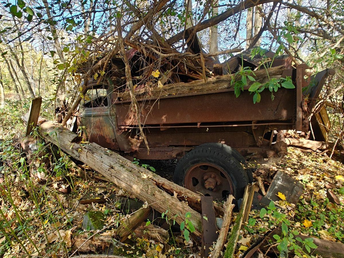 1935 Dodge Brothers dump