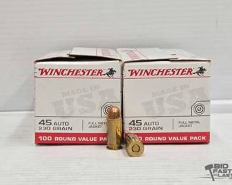 3202  NEW 200 Rounds Winchester 45 Auto Ammo 