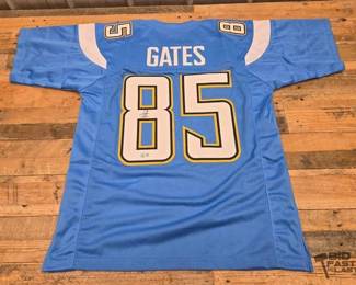 772  Los Angeles Chargers 85 Antonio Gates Signed Jersey 