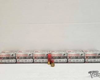 3266  NEW 90 Rounds of Winchester 12ga Shotshells Ammo 
