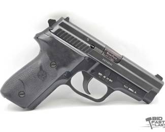 1304  Sig Sauer P229 9mm SemiAuto Pistol 