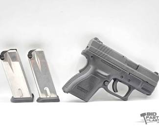 1302  NEW Springfield Armory XD 9mm SemiAuto Pistol 
