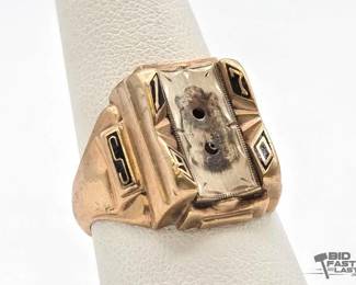 714  10k Gold Class Ring, 10.15g 