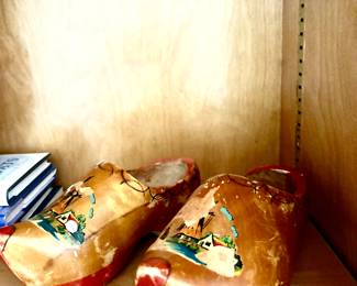 Dutch shoes