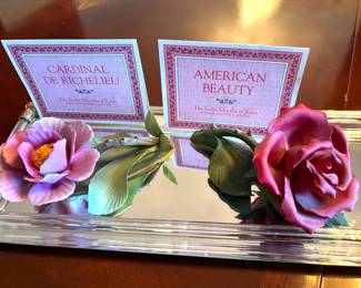 Large selection Capodimonte roses with certificates