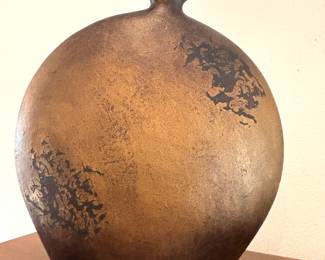 Fabulous large pottery vase