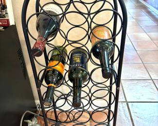 Metal wine rack