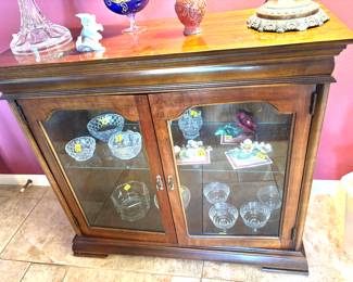 Display cabinet