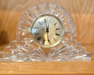 Crystal clock