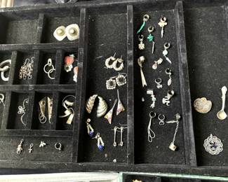 Assorted sterling jewelry