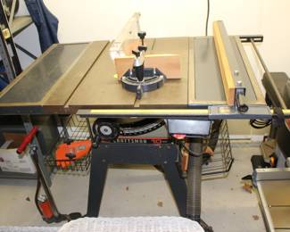 Table saw in super condition