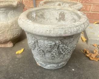 #168		Concrete Pot - 12x10	 $30.00 			
#169	Concrete Pot - 12x10	 $30.00 			
