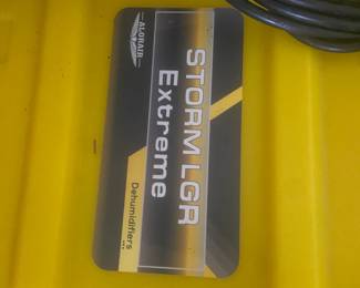 #164	Storm LGR Extreme De Humidifier 	 $75.00 			
