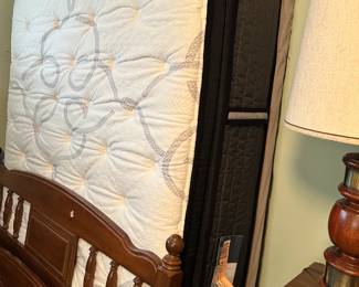 #30	Sealy pillowtop mattress with bunky base, full size	 $100.00 
