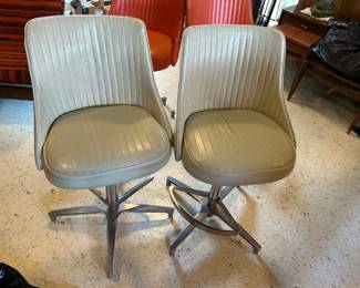 #62	Pair of cream color barstools, as is, 24 inches high, 24 inch base	 $125.00 
