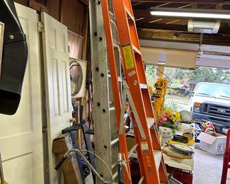 #198	Keller Model 978 Fiberglass & Aluminum Ladder - 8'	 $75.00 
#199	16' Aluminum Extension Ladder	 $60.00 
