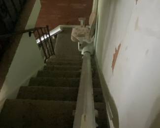FREE 2 metal stair lift with the seat. needs new battery YOU Remove.