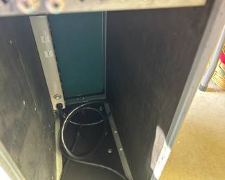 #222	Calzone Equipment Case  8x20x21	 $20.00 
