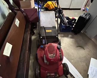 #160	Self-Propelled Toro Push Mower  - 7.25HP w/22" Cut	 $75.00 
