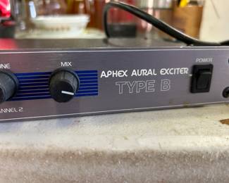#250	Aphex Aural Exciter Type B	 $40.00 
