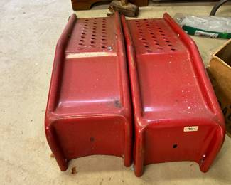 #204	Pair of Metal Car Ramps	 $40.00 
