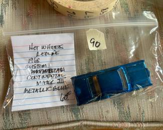 #90	hot wheels redline 1968 custom continental mark 111 metallic blue	 $60.00 
