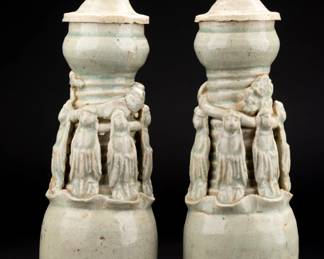 Song Dynasty Celadon Funerary Lidded Jars with 7 figures surrounding the neck of the jars (PAIR) 
Dimensions:Height:32cm 