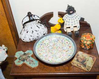 VTG. Murano glass purse: $30.00. Vtg chick chlwafre duck: $22.00