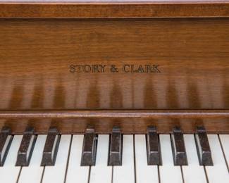 Story & Clark Piano 1962 model 1495: $400.00