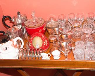 Vignette: $10.00 - $60.00. European Cortal egg set, 1920's: $60.00. Vtg. Lund silver plate teapot, creamer and sugar: $60.00