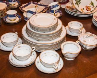Vtg. Noritake Joanne 24 pc. dish dish set: $150.00 ALL
