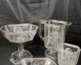 McKee Deer and Pine Tree glass set