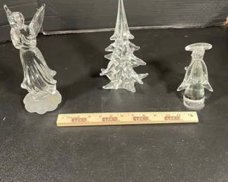 Crystal Praying Angel With Smaller Angel And Tree