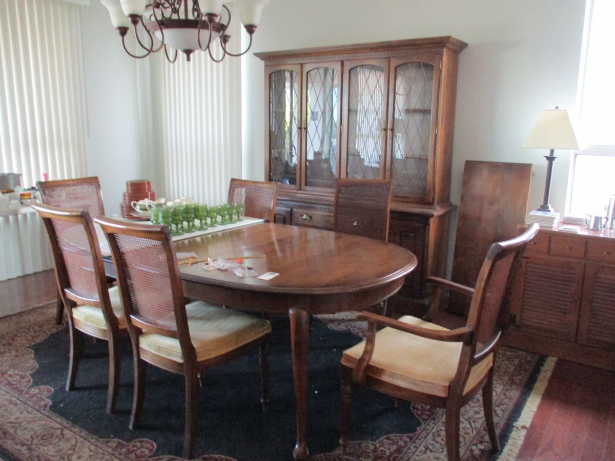Beautiful Dining Room Set